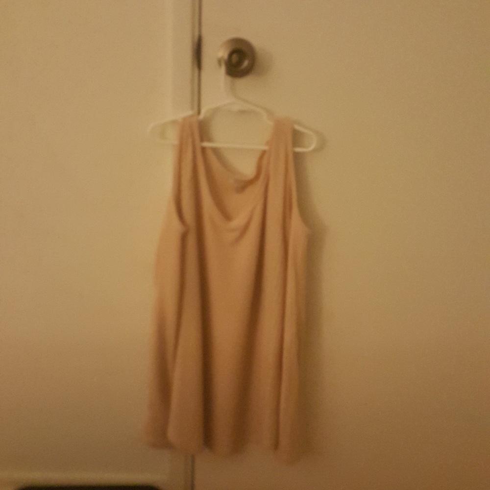 Off the shoulder long sleeve tee